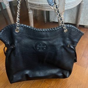 Black Tory Burch hand bag